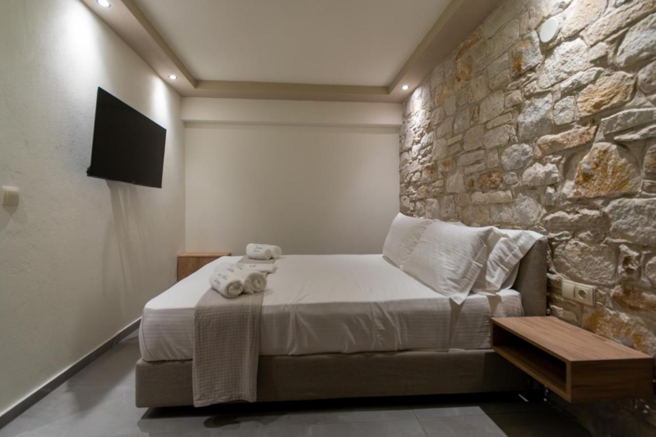 La Boheme Suites Скала Потамияс Екстериор снимка